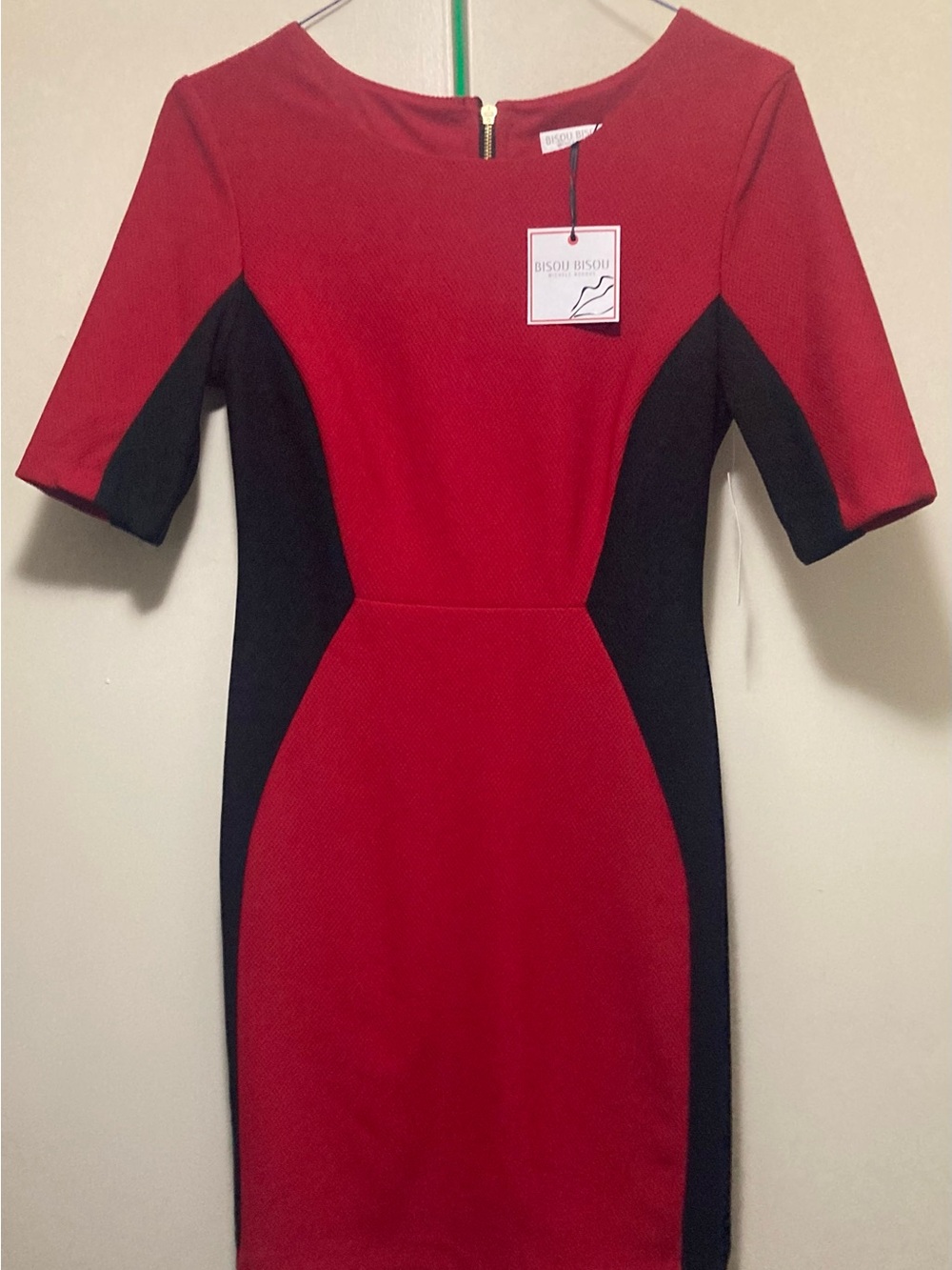 Bisou Bisou Red & Black Colorblock Midi Dress